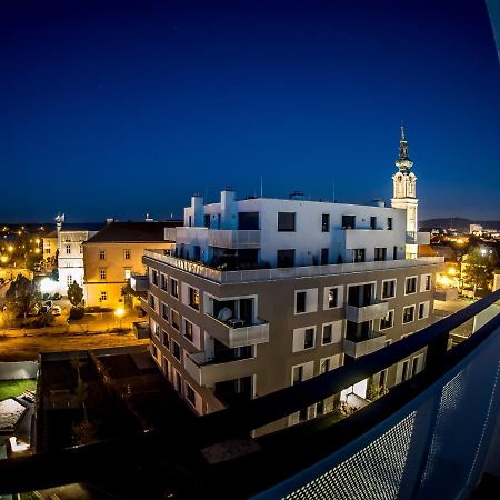 Rooftop Tulln Operated By Revliving Apartment Tulln An Der Donau Exterior photo